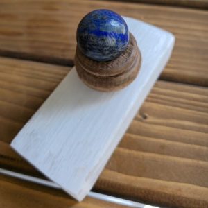 گوی سنگ لاجورد گرمی (خرد، آرامش، تمرکز، اعتماد به نفس)